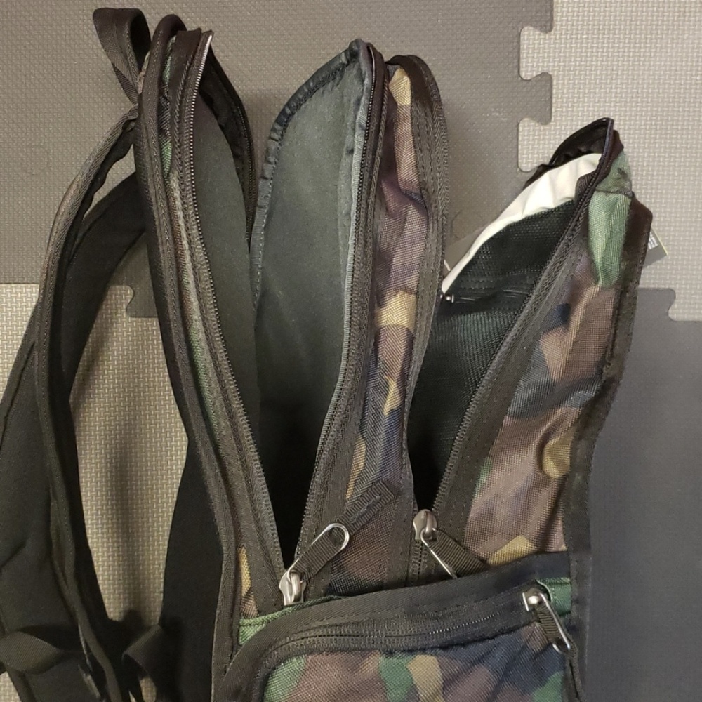 NWT NIKE SB RPM BACKPACK - Picture 5 of 8